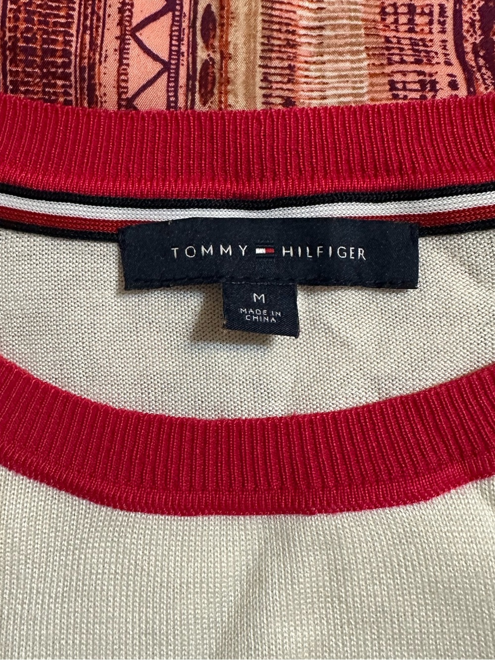 Tommy Hilfiger Rainbow LOVE Crewneck Sweater White Long Sleeve Knit Medium - Picture 7 of 12